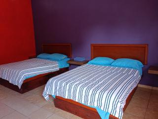 Hotel Catalina - 8