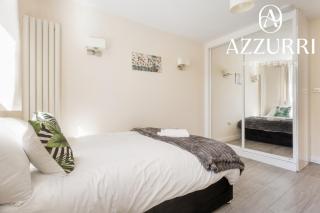 Modern 3 Bedroom Flat in Bromley with Parking - Flat A - Bromley - 6
