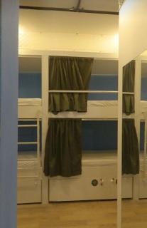 Beliches · Hostel GVR - Dormitório Masculino com 10 camas - 1