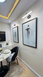Stylish 1-Bedroom Stay with PS5 - 1