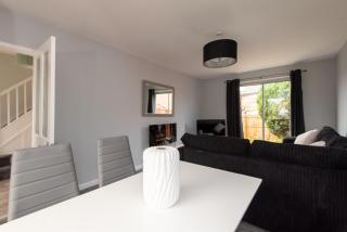 Toast Stays - Larchcroft - 7