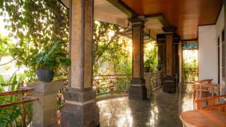 Regina Guest House - Ubud - 1