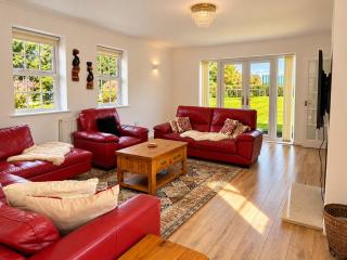 Fennie 2 bed countryside with pool and tennis - 8