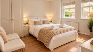Fennie 2 bed countryside with pool and tennis - 7