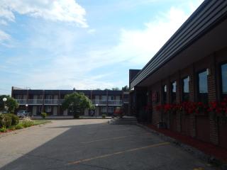 Complexe Hotelier Escoumins - Les Escoumins - 1
