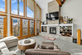 Fawngrove #1676 - 9