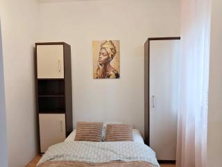 Kielce Comfort Apartment by BookingHost - 5