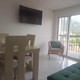 Modern Apartment in Callejuelas, Piedecuesta, Close to Shopping Mall - 8