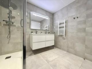 New CP Family apartment sleeps 6 - 9