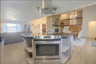 Private Hot Tub & Mtn Views! Salem Escape - 1