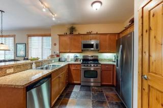 Comfortable and Convenient Truckee Condo - Truckee - 5