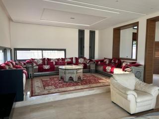 Luxury 5-Bedroom Villa with Private Pool LR52056 - 3