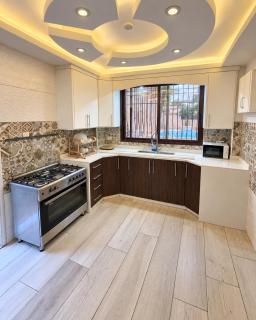 Luxe Villa 4- Sophia Basma Residence - 4