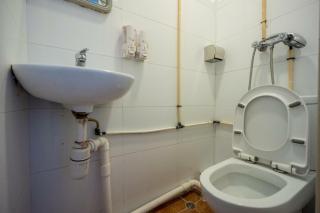 Cosmic Guest House F1 - 1