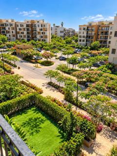 Brand New Luxury 3BR Eastown 5 min walk to AUC and EDNC - 0