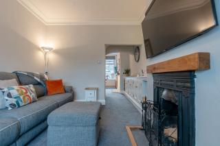 Richmond View Central Clitheroe with Log Burner - 2
