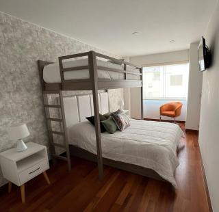 Walk to Larcomar Peaceful 7th Floor Flat AC - 6