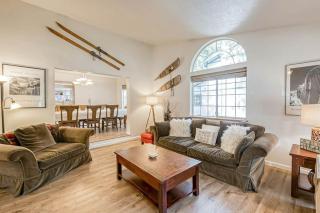 Montgomery Estates Ski & Beach Haven - 7
