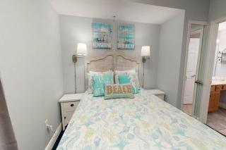Waters Edge 215 - 1