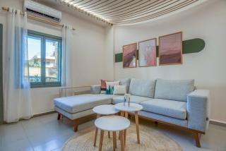 Agrius - Elegant Studio & Balcony in Batroun - 1