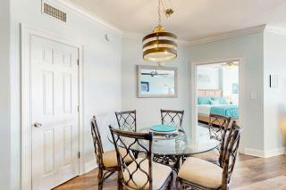 Paradise Shores 305 - 4