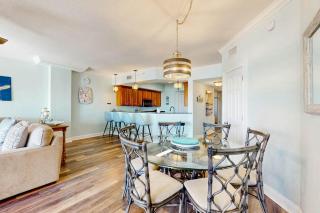 Paradise Shores 305 - 3