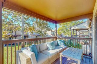 Portside Resort E2 - 0