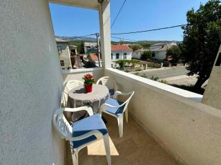 Apartments in Jadranovo 42073 - 3