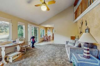Rustic Retreat on Mercer Lake - 7
