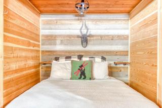 Wy'east Nest - 3