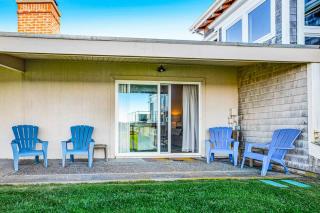 Cottage by the Sea - 9