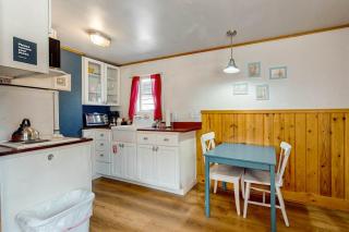 Hidden Villa Cottage #1 - The Nautical Cottage - 5