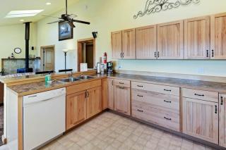 Obstruction Pass Cottage - 2