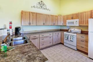Obstruction Pass Cottage - 1