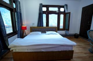 Pahadi Rovers Cafe and Homestay - 8
