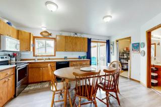 Nye Beach Bungalow - 6