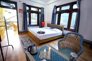 Pahadi Rovers Cafe and Homestay - 3
