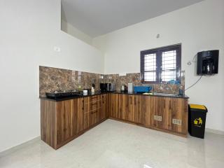 MYS Vale Haus Luxurious AC 3BHK, Duplex, 55'TV - 6