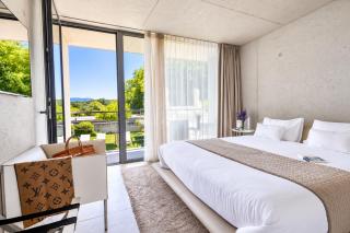 Le Pavillon M, Piscine et Spa au pied du château, Petit-Déjeuner inclus, Parking privé - Grignan - 2