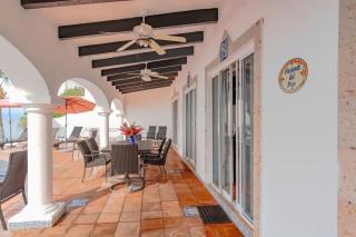 Oceanfront Hacienda w Private Heated Pool - 5