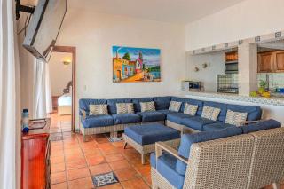 Oceanfront Hacienda w Private Heated Pool - 3