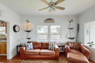 Seaside Cottage - 1