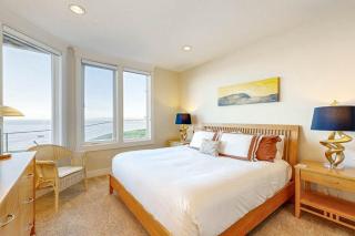Oceanfront Condo in Gated Community with Sea Views - 1