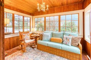 Seaside Classic Cozy Bungalow - 7
