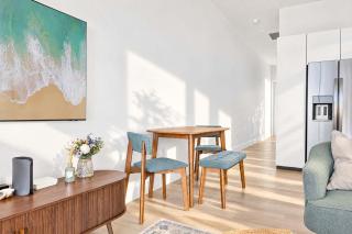 Luxury Condo with Ocean Views & Private Garden - 7
