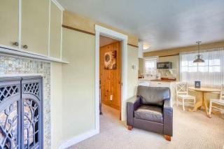 Hidden Villa Cottage #5 - The Sunflower Cottage - 5