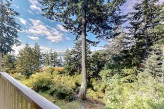 Rosario Road Condo - B - Eastsound - 4