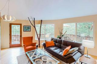 The Island Treehouse - Eastsound - 7