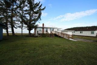 Lopez Island Agate Beach Waterfront Home - 8