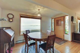 Lopez Island Agate Beach Waterfront Home - 5